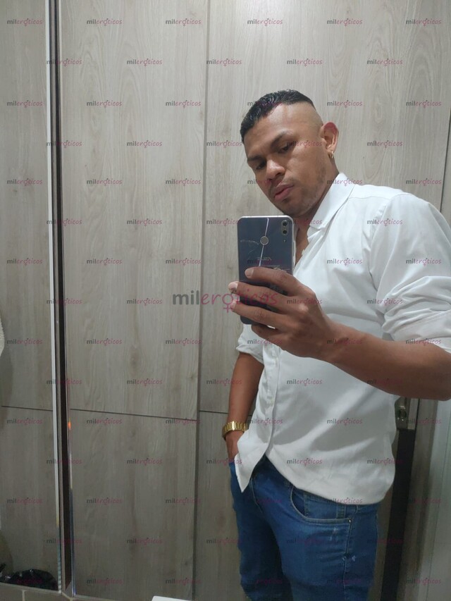 FOTOS DE HOMBRE CON BUENA VERGA LECHERA Y BIEN GRUESA