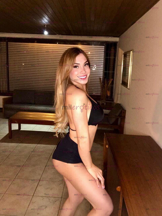 FOTOS DE LA REINA DE LOS BARRANQUILLEROS ESTÁ DE REGRESO. NUEVO INSTAGRAM: FALIVALENTINA