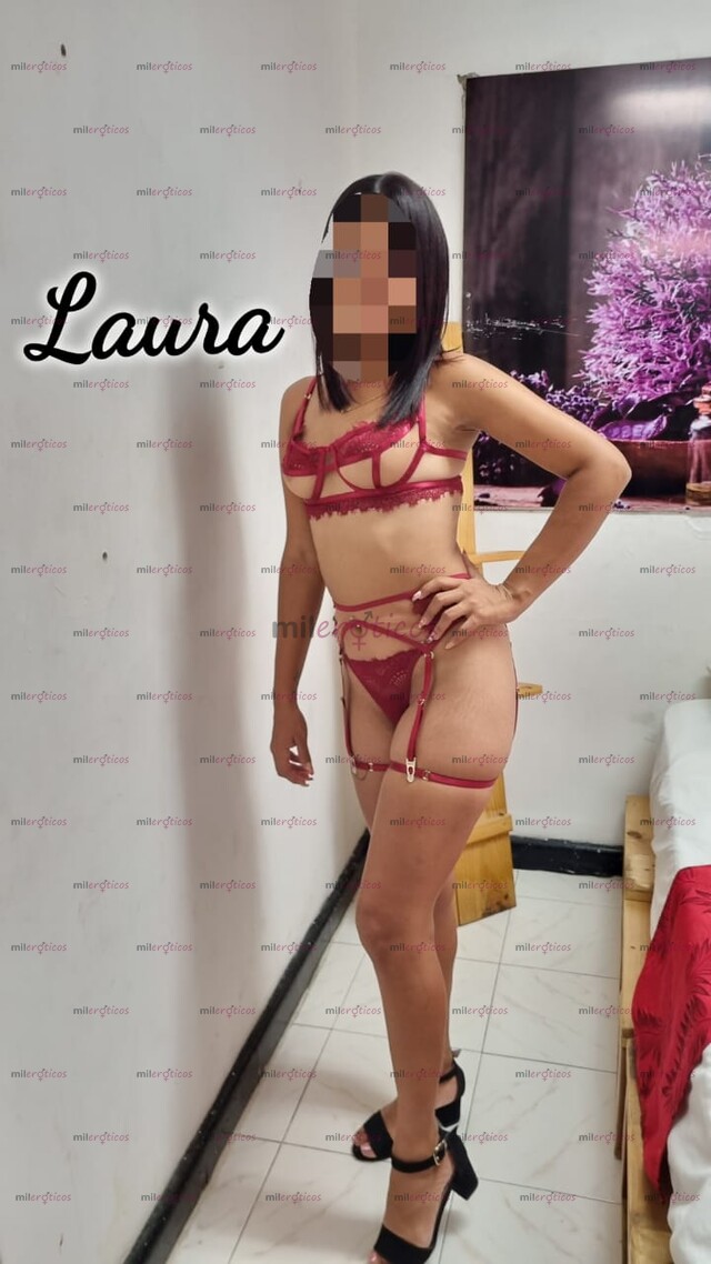 FOTOS DE LAURA CON CURVAS QUE ENAMORAN, EXPERTA EN GARGANTA PROFUNDA