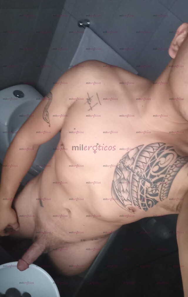 FOTOS DE CHICO COMPLACIENTE, DISCRETO Y SIMPÁTICO