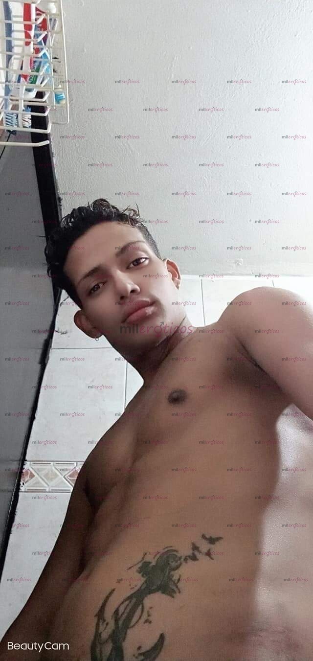 FOTOS DE CHICO DOTADO23.CTM VER ACTIVO ...............................................