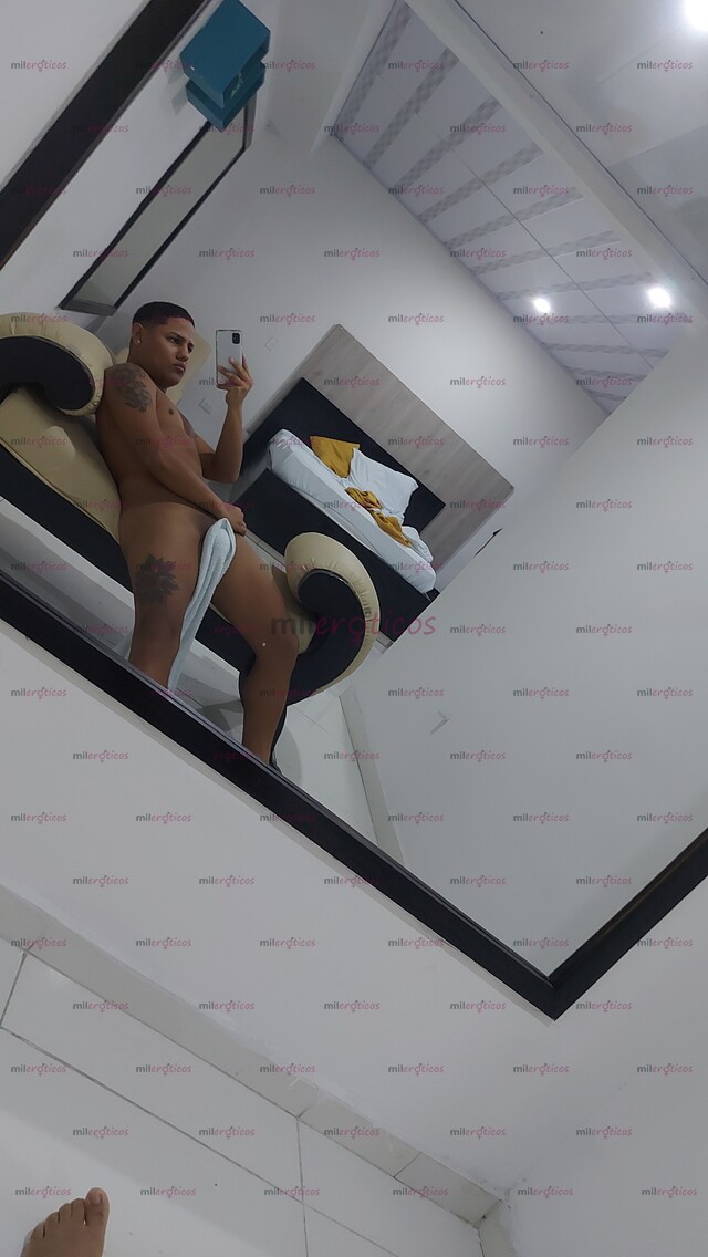 FOTOS DE MORENO VERGON CALIENTE 20 CL DE VERGA LECHERO DE PASO POR TU CUIDAD