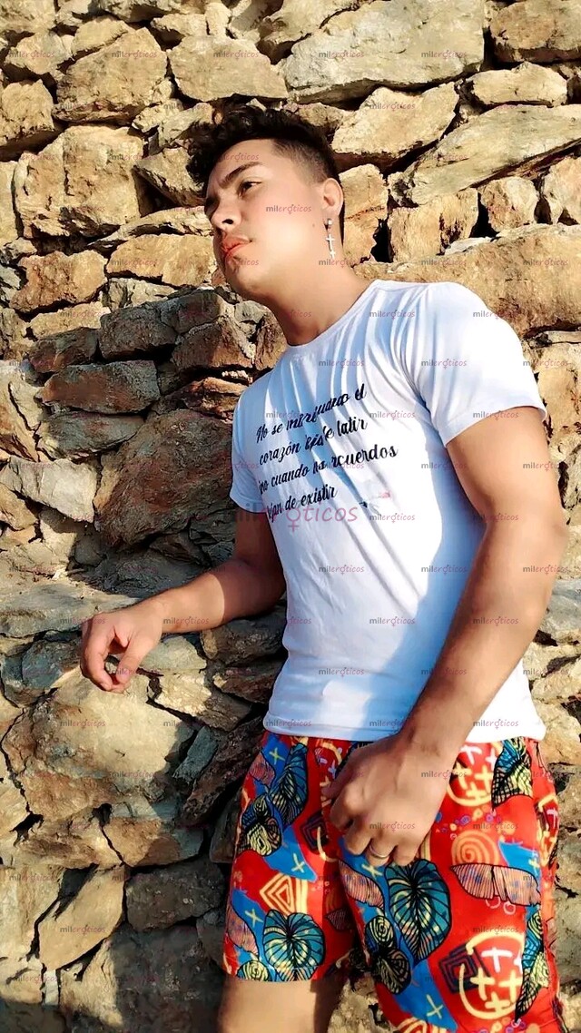 FOTOS DE VENTA DE CONTENIDO CHICO CALIENTE DISPUESTO A DAR PLACER