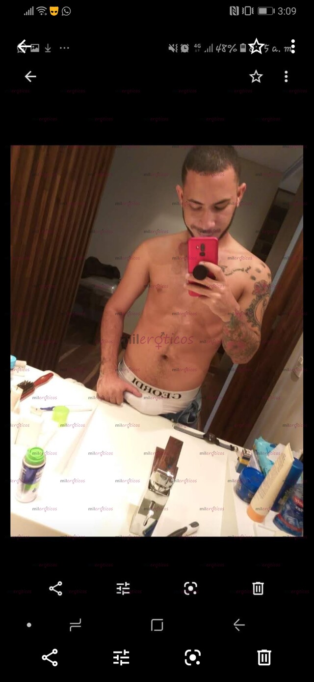 FOTOS DE CHICO JOVEN CON DISPOSICIÓN Y GANAS DE UNA BUENA COMPAÑÍA.