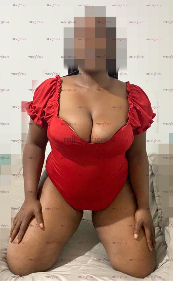 FOTOS DE NEGRA CURVI DISPUESTA A COMPLACERTE EN TODO