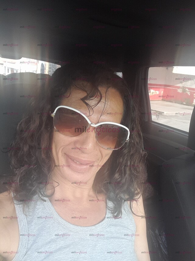 FOTOS DE BELLA TRAVESTI VERSATIL LSABIANA ARDIENTE Y DESCOMPLICADA