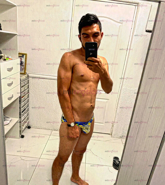 FOTOS DE JOVEN HETEROSEXUAL DISCRETO, LIMPIO Y DELGADO.