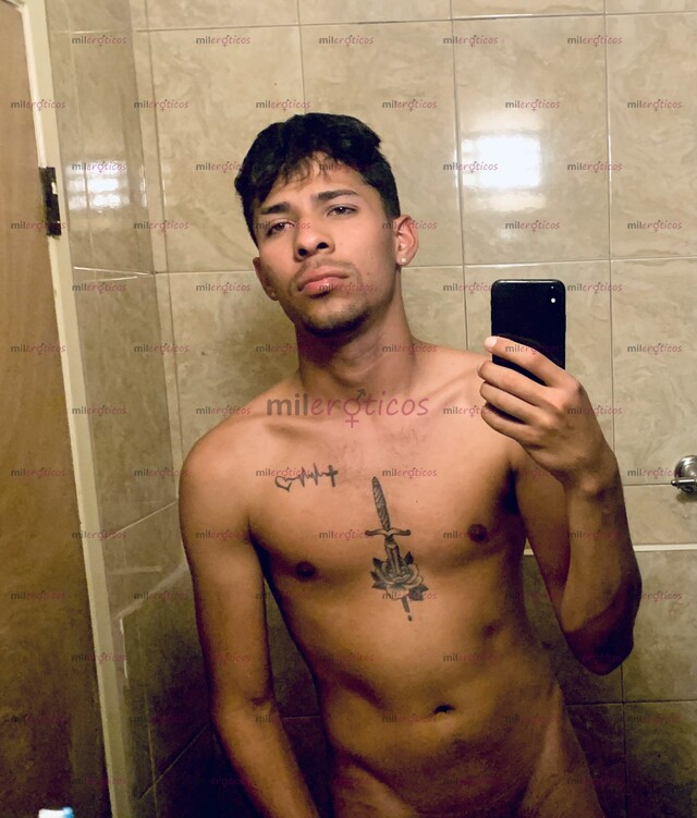 FOTOS DE TAYLER DOTADO 21CM MIDO 1.78 FULL LECHERO SERIO VARONIL