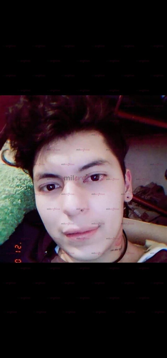 FOTOS DE JOVEN BUSCA RELACIONES CON MUJERES..............................................