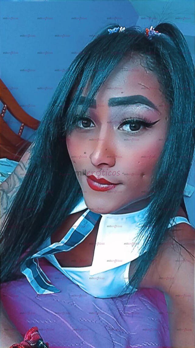 FOTOS DE NENA CALIENTE CON GANAS DE PORTARSE MAL Y TRAGAR LECHE