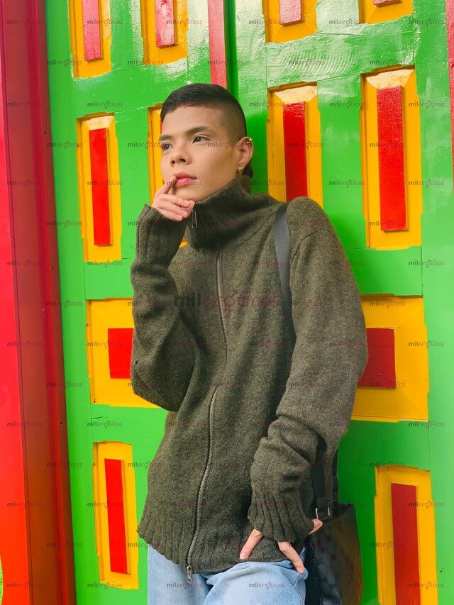 FOTOS DE CHICO VERSATIL PASIONADO DE HACER EL AMOR.