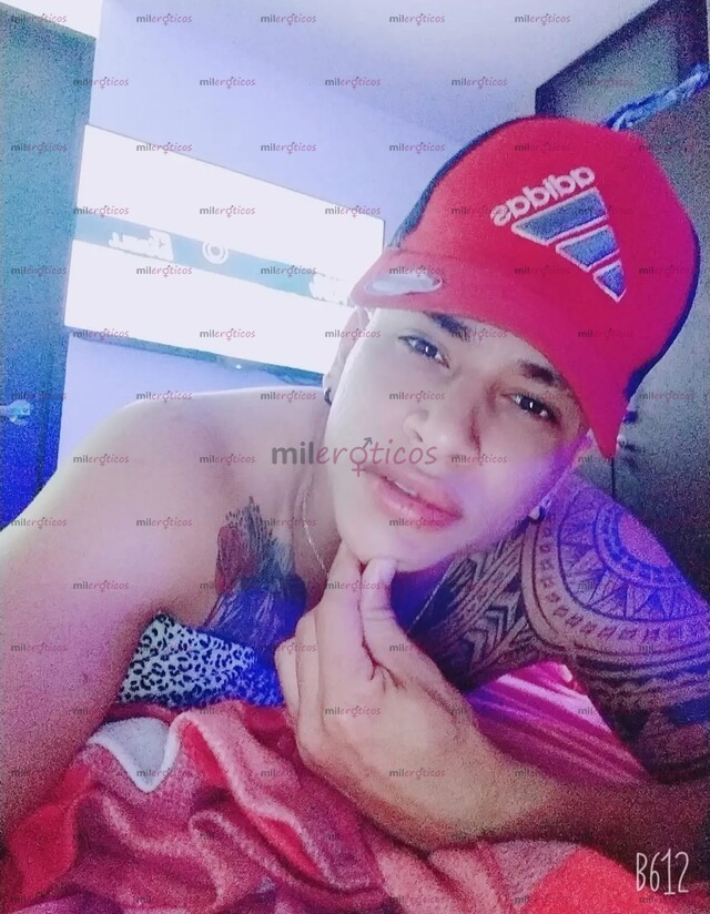 FOTOS DE HOLA CHICO DE 24 AÑOS TE ACOMPAÑO COMO TU PAREJA AMANTE NOVIO ESPERO TU MENSAJE