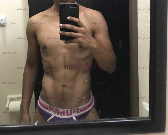 FOTOS DE CHICO 21 AÑOS SCORT CON BUENA VERGA ACTIVO
