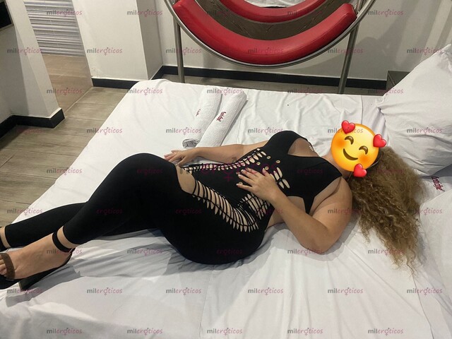 FOTOS DE MONA VOLUPTUOSA DE NALGAS Y SENOS DE INFARTÓ SERVICIO DEPILACIÓN