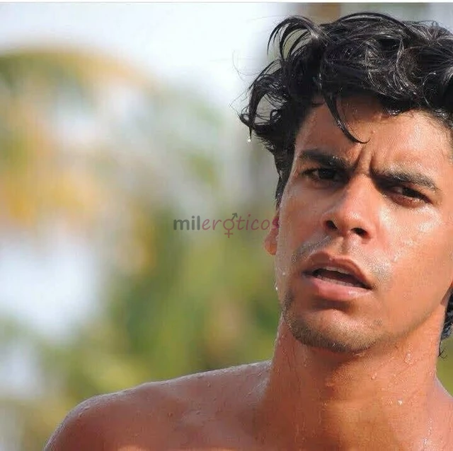 Ola fique a vontade e uma satisfacao te receber no meu anuncio eu me chamo dom sou um garoto de programa de 22 anos de idade tenho 1 80 m de altura os...