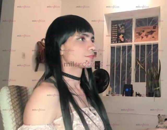 FOTOS DE LINDA NIÑA TRAVESTY, VERSÁTIL Y PULCRA