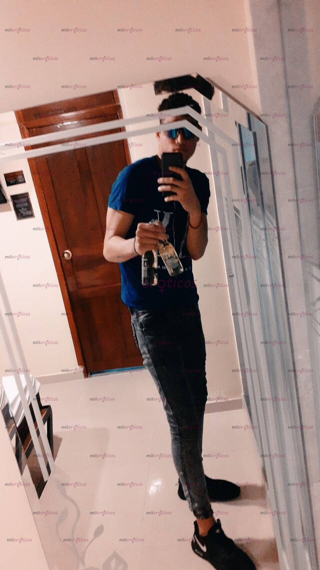 FOTOS DE LLEGO EL INDICADO JAVIER RELAJADO CON 22CM