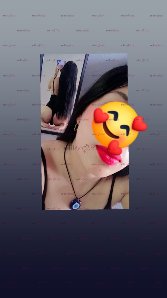 FOTOS DE MIA 23 AÑITOS NUEVA EN EL MEDIO COMPLACIENTE Y MUY ATRACTIVA