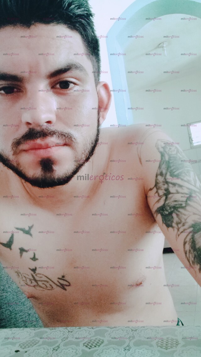 FOTOS DE CHICO RECIÉN LLEGADO DE TIJUANA CACHONDO Y COMPLACIENTE