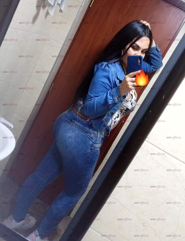 FOTOS DE SEXY CHICA EN BUSCA DE DIVERSIÓN Y CALOR