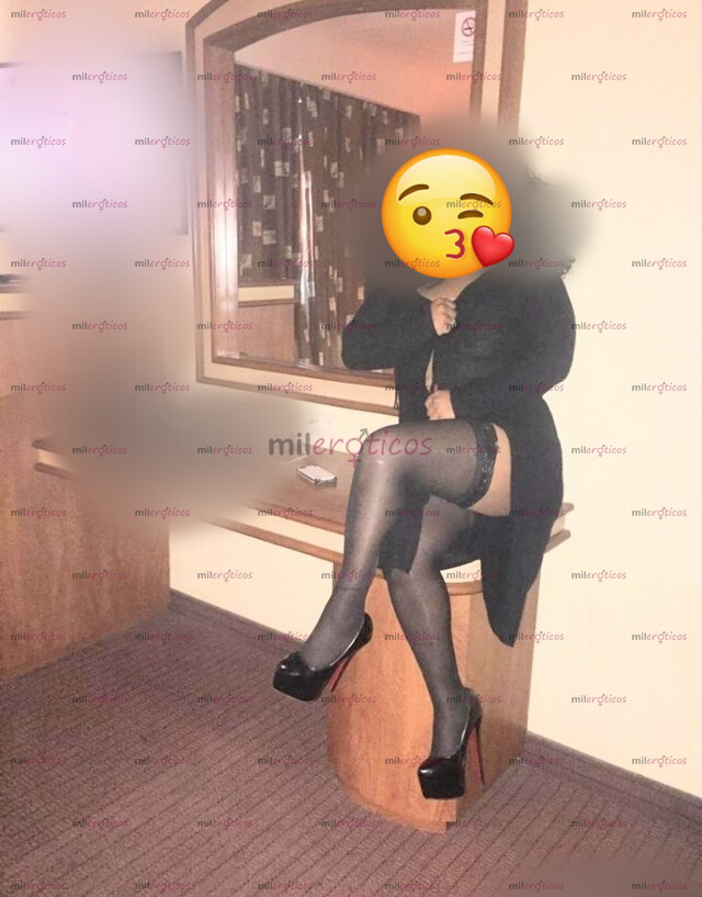 FOTOS DE SEXY COMPLACIENTE MADURITA COGELONA Y ATREVIDA 24HRS