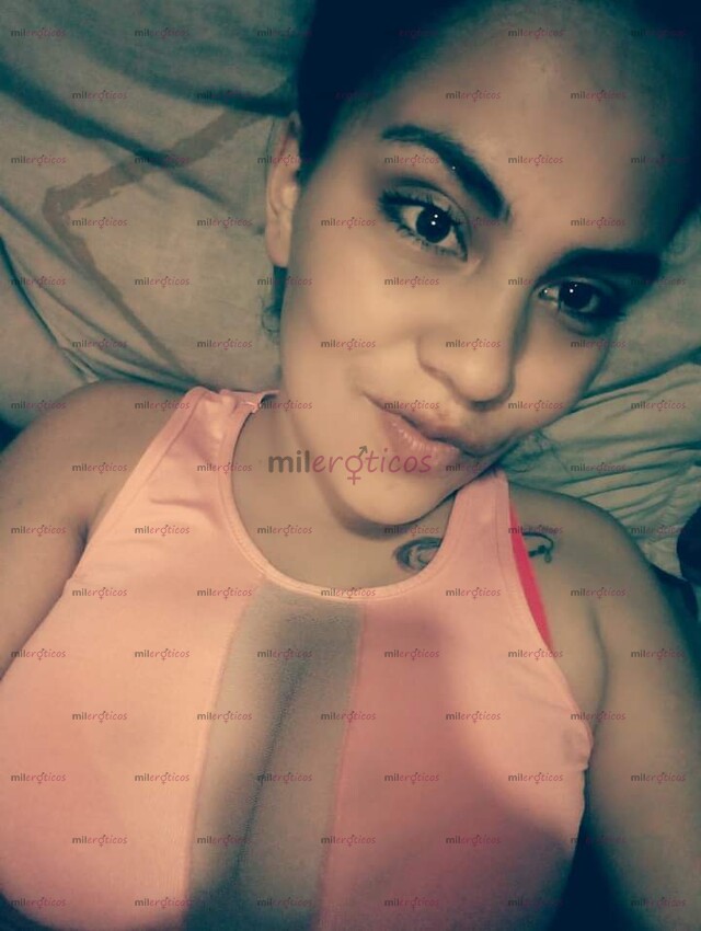 FOTOS DE SUMISA CALIENTE ESTROVERTIDA Y SEXY UNIVERSITARIA