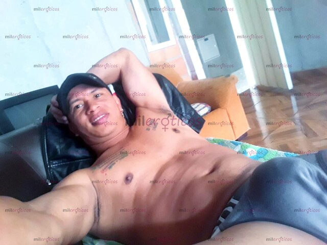 FOTOS DE HOLA, SOY EL ACTIVO QUE DELEITARA TUS MAS OSCUROS Y SUCIOS DESEOS SEXUALES...