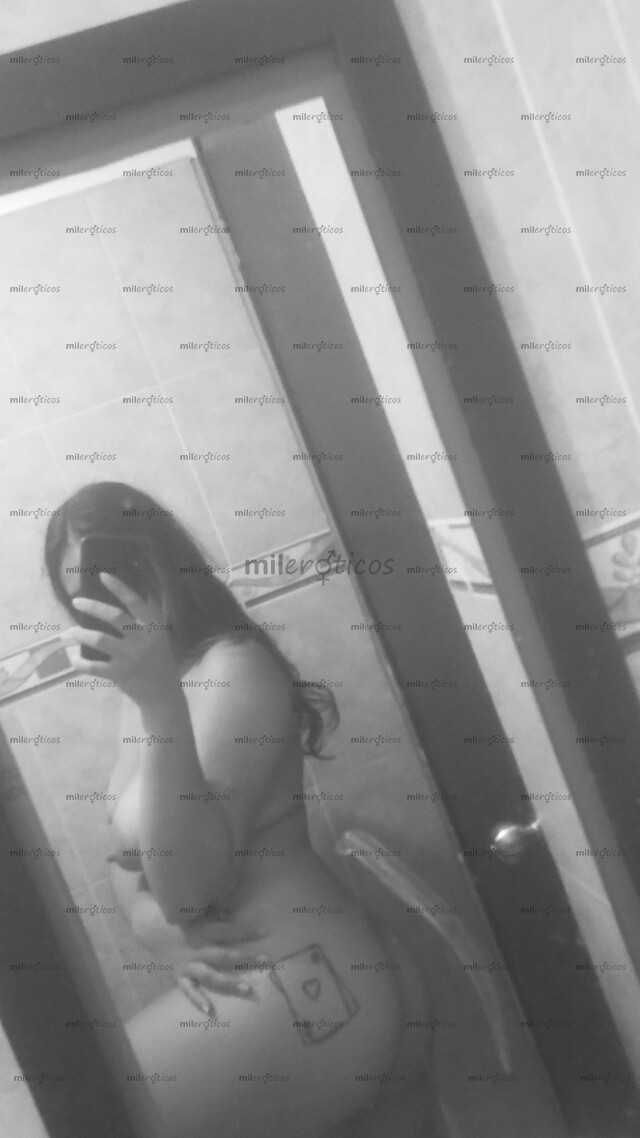 FOTOS DE HERMOSA BLANQUITA EN MANÍ, DE 18 AÑOS BIEN CALIENTE,LISTA PARA COMPLACERTE