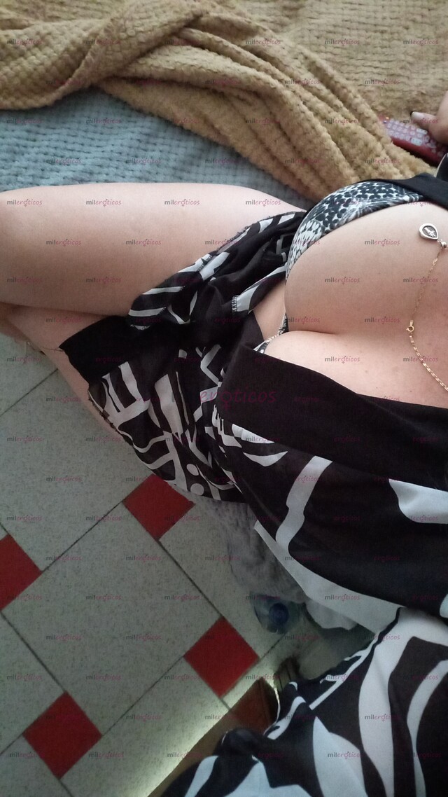 FOTOS DE DE VUELTA TU MONA ESTRECHITA CON MUCHAS GANAS DE SEXO