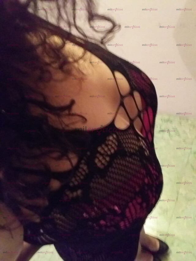 FOTOS DE MUJER MADURA. DE 43 DELGADA, HERMOSA COMPLACIENTE Y ARDIENTE MUY AMABLE.