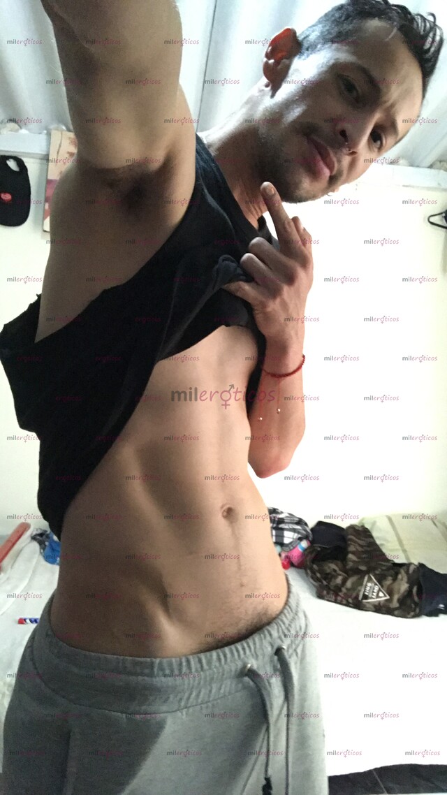 FOTOS DE ACÁ MAN FLACO CACORRO LECHERO EXPERTO MAMANDO CULO