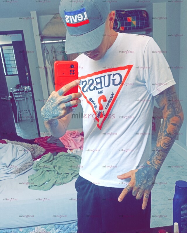 FOTOS DE TATUADO 1.87 DE ESTATURA TES BLANCA Y DELGADO