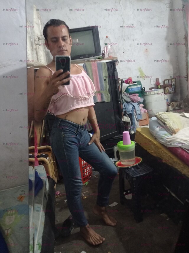 FOTOS DE OFRESCO MIS SERVICIOS SEXUALES Y LOS COMPRASCO COMO SI FUERA MI NOVIO