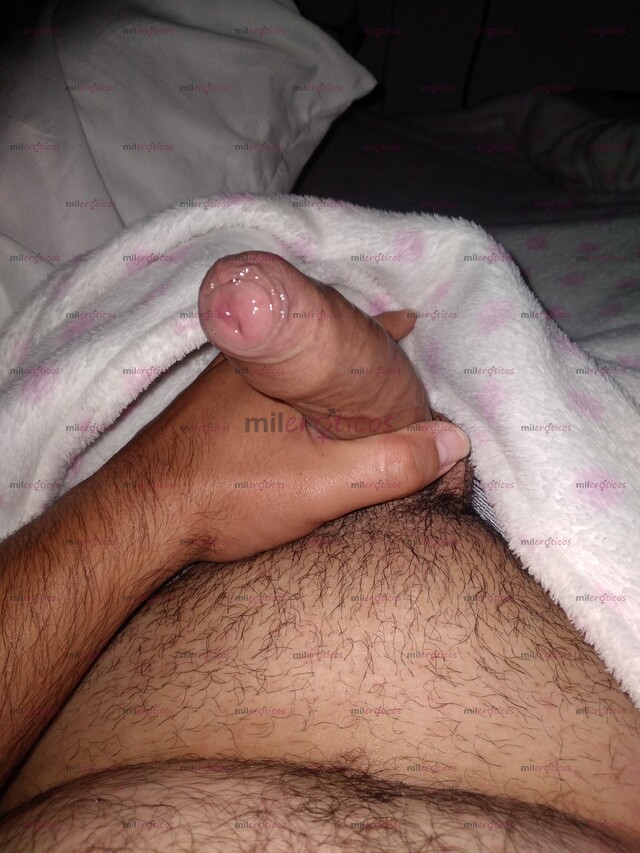 FOTOS DE JOVEN APASIONADO A LAS LOCURAS ,CON GANAS DE COMPMACERLAS SEXUALMENTE