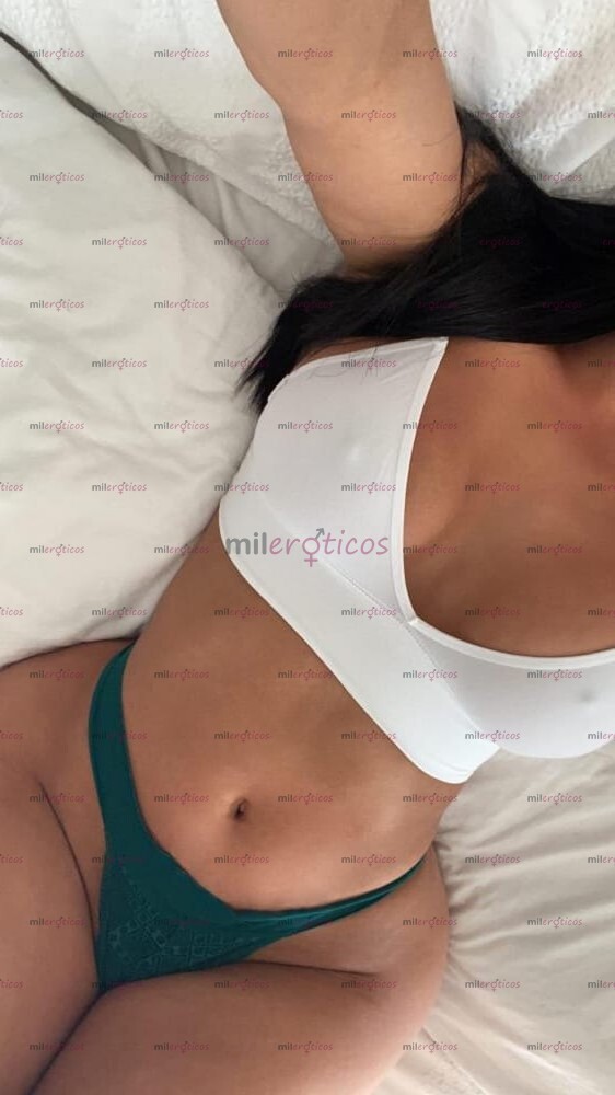 FOTOS DE ANTONELLA VIP TETONA PELINEGRA HERMOSA CONEJITA SEXY CON APTO