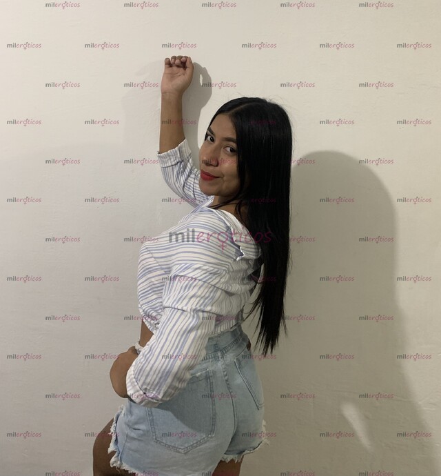 FOTOS DE DANIELA DISFRUTA DEL NEJOR SERVICIO CON SITIO DISCRETO NO LO PIENSES MAS LLAMAME