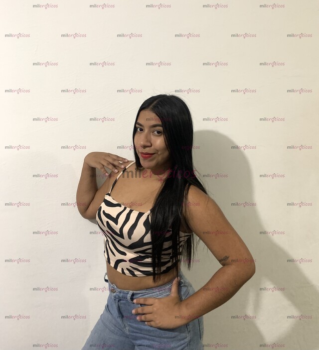 FOTOS DE DANIELA DISFRUTA DEL NEJOR SERVICIO CON SITIO DISCRETO NO LO PIENSES MAS LLAMAME