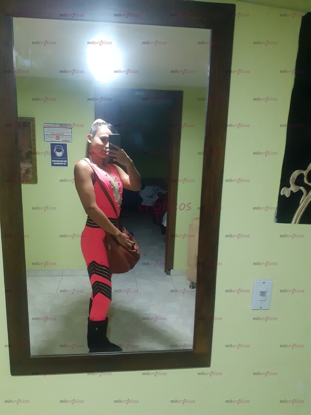 FOTOS DE DEVORA BUEN ROSTRO ECUATORIANA AGUANTADORA VERSÁTIL