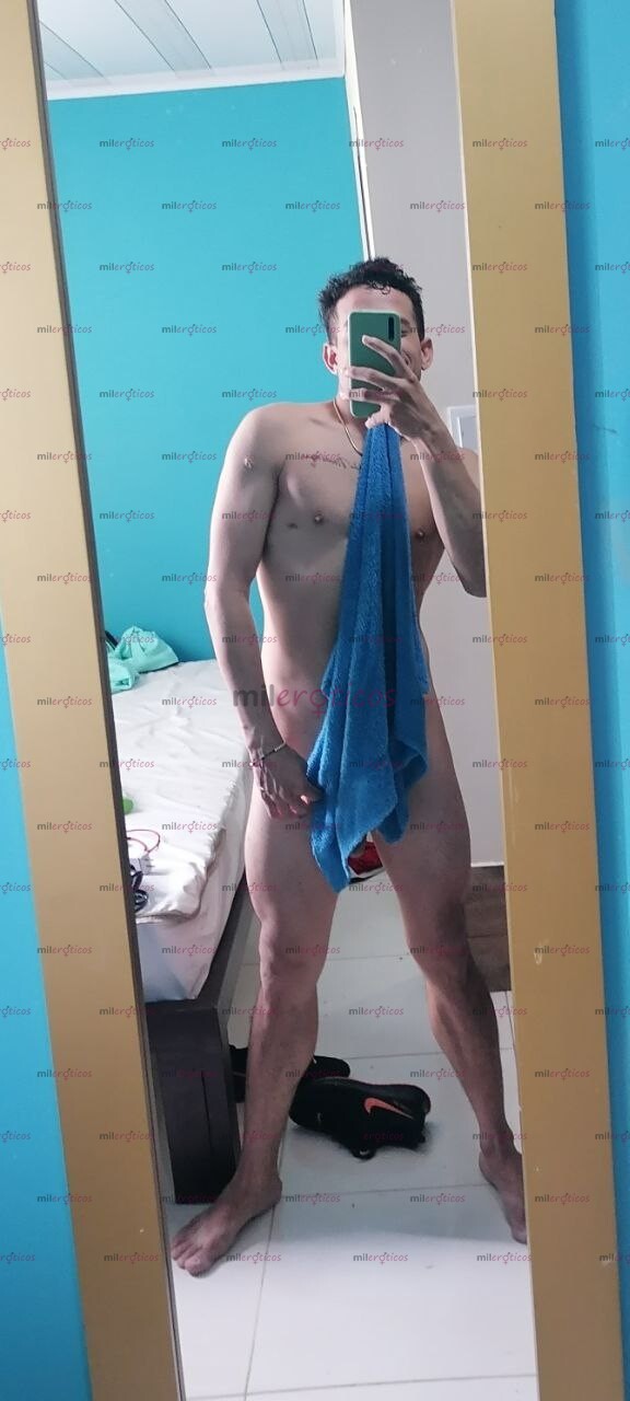 FOTOS DE SOLVENTE SIN LÍMITES EN LA CAMA LLÁMAME Y VERÁS