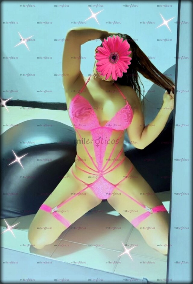 FOTOS DE VALENTINA UNA RUBIA HERMOSA Y DESCOMPLICADA REAL SIN TABÚ EN LA CAMA