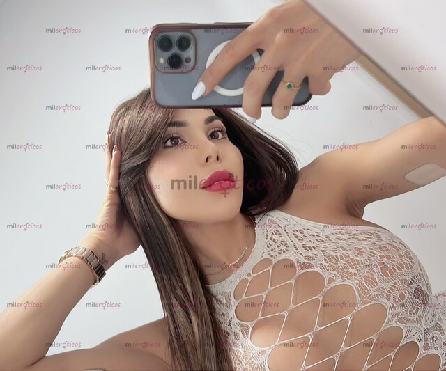 FOTOS DE BELLA FIORELLA DISPONIBLE PARA TI DOTADA Y NALGONA ACT Y PASIVA