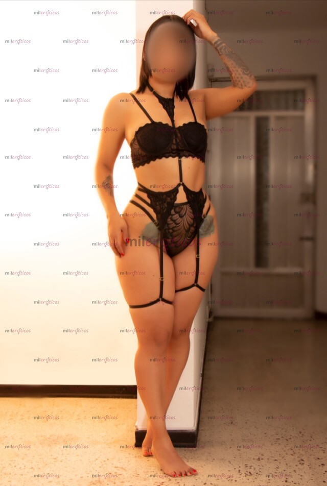 FOTOS DE ESPERANDO POR TI COMPLACIENTE, DIVERTIDA, HERMOSO ROSTRO CON FANTASTICAS CADERAS