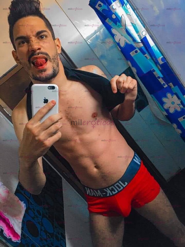 FOTOS DE CHICO JOVEN DELGADO COMPLACIENTE A TU DISPOCICION