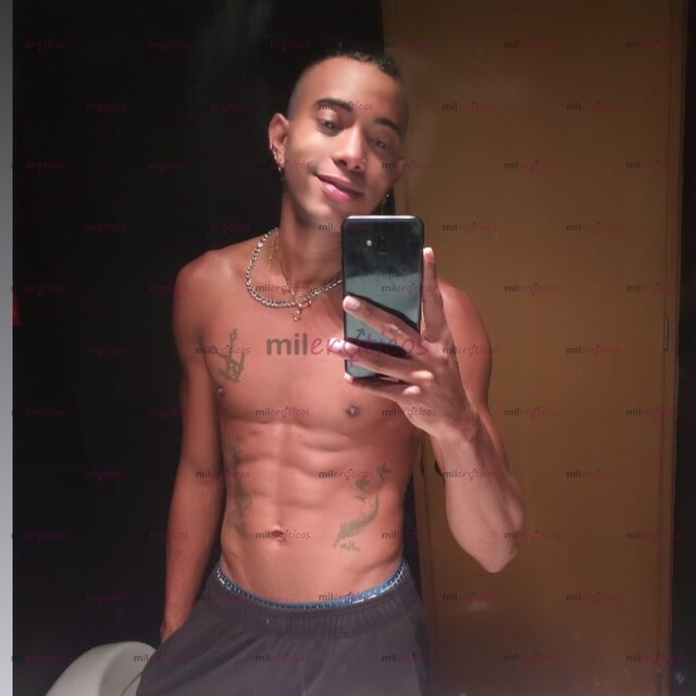 FOTOS DE POLLO VERGON 20CM DOMINANTE COMPLACIENTE CUERPO DE GYM