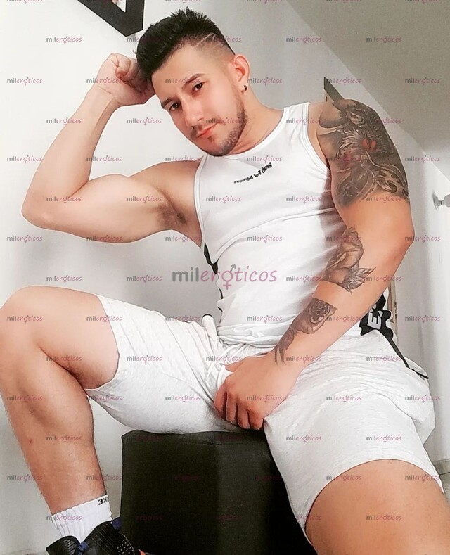 FOTOS DE HOMBRE SERIO VARONIL SOLO ATIENDO BAJO PERFIL Y CON MUCHA DISCRECCION