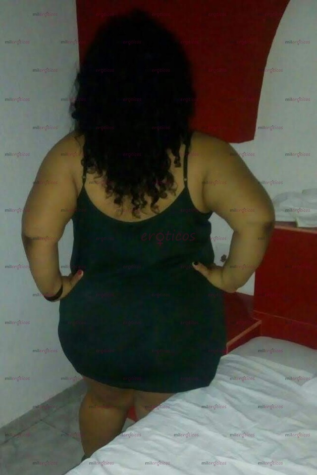 FOTOS DE VICKY NALGONA MILF DE 55 AÑOS MUY COMPLACIENTE