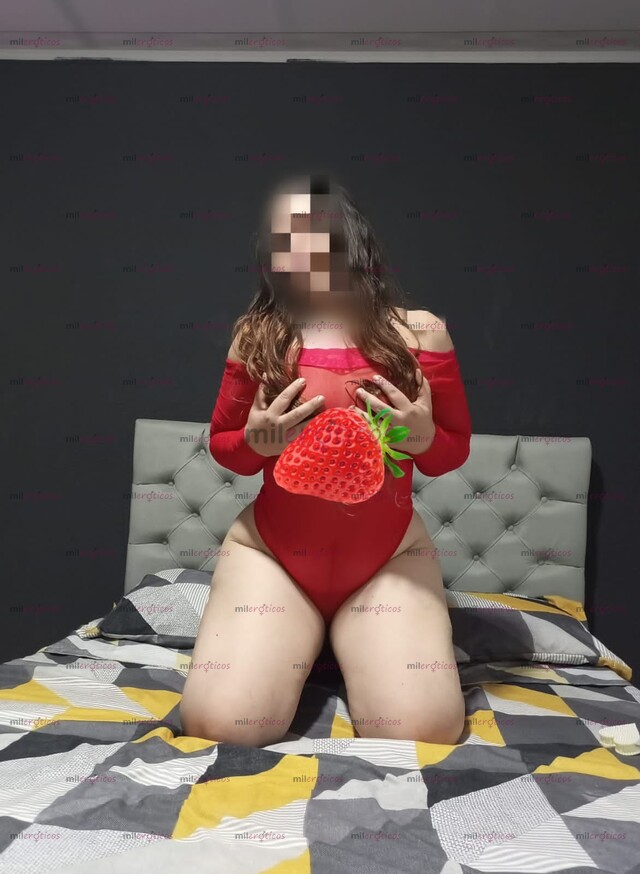 FOTOS DE LLEGÓ TU CABALLOTA MONA DE OJOS CLAROS CON UNA COLA ESQUINITA