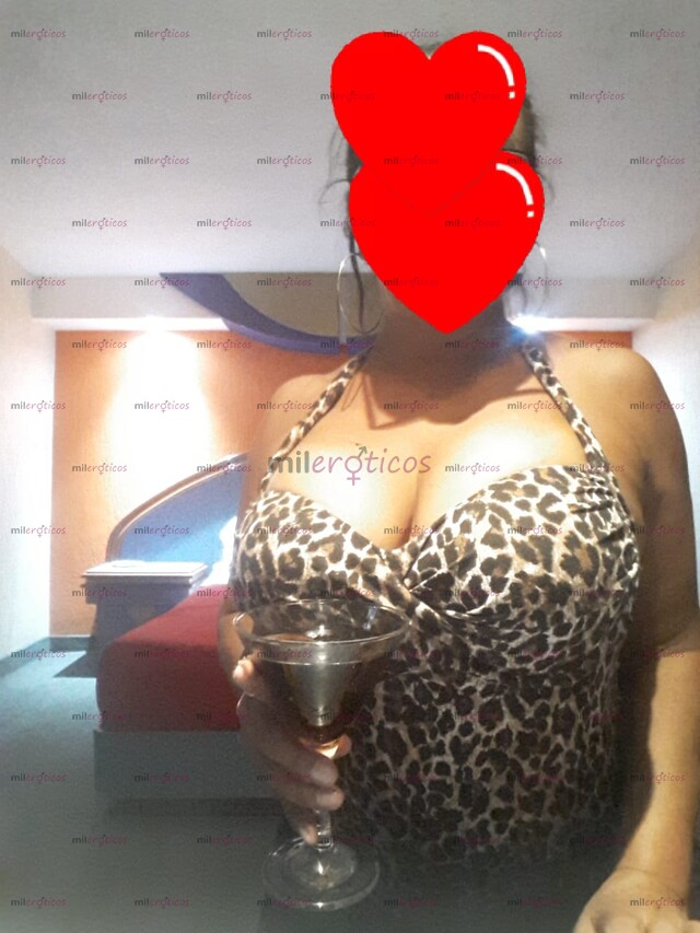 FOTOS DE NATY, MADURA BUENISIMA. ME ENCANTA MAMAR HUEVOS Y VERGA