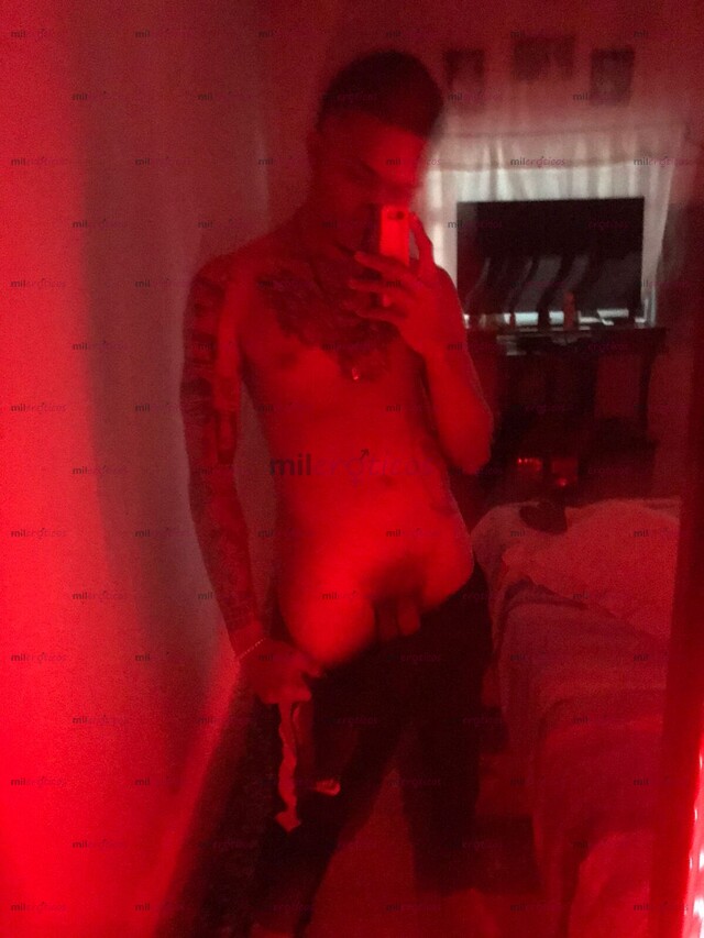 FOTOS DE NUEVO CHICO DESCOMPLICADO MENTE ABIERTA, TATUADO