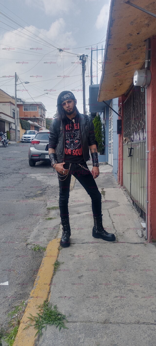 FOTOS DE TATUADO, ALTERNATIVO, ENCANTADOR, DISPONIBLE